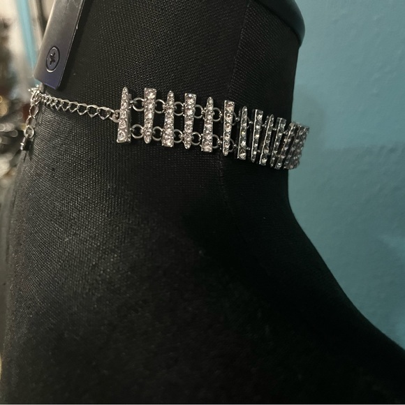 Kenneth Cole Choker - Picture 2 of 4